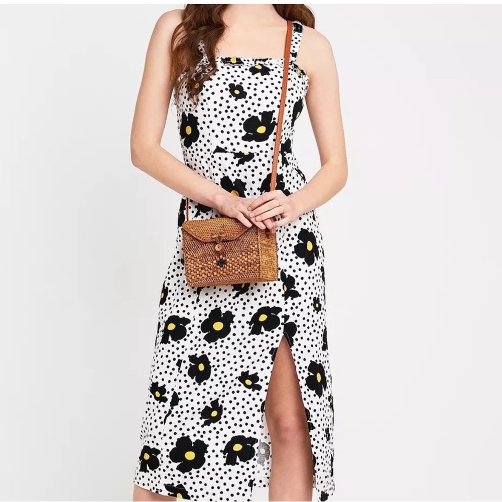 UO urban outfitters Remy Linen Ruffle Square Neck Midi Dress Daisy print medium - Picture 3 of 12